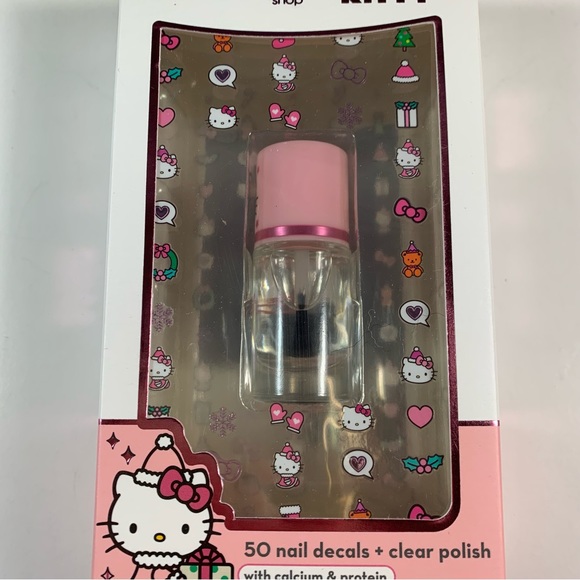 Hello Kitty Makeup Hello Kitty X The Creme Shop Christmas Nail Set